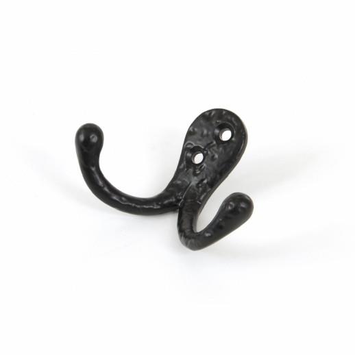 From The Anvil 83843 Celtic Double Robe Hook; Black (BK)