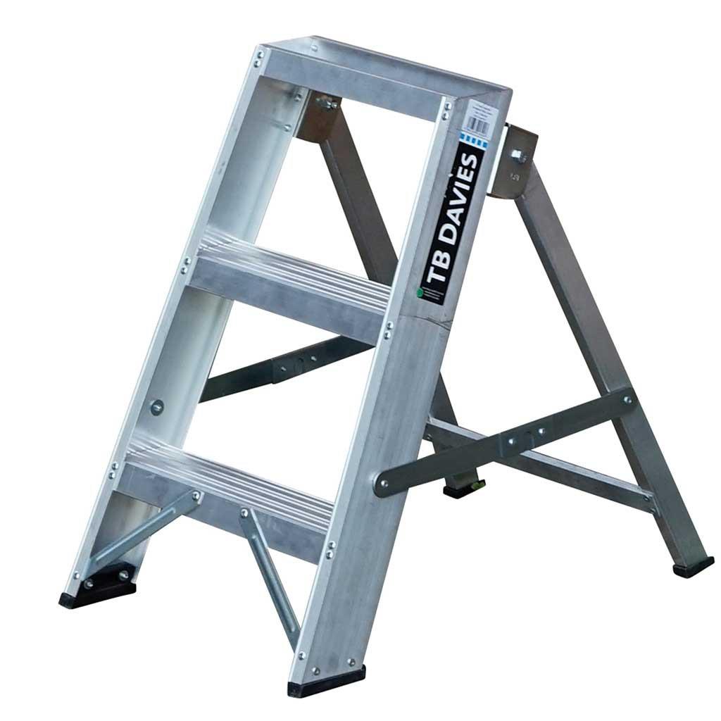 TB Davies 1200-023 3 Tread Aluminium Builders/Industrial Step Ladder; EN131 Professional; Safe Working Height 1800mm
